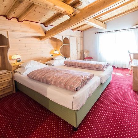 Hotel Garni Norma Madonna di Campiglio Exterior photo